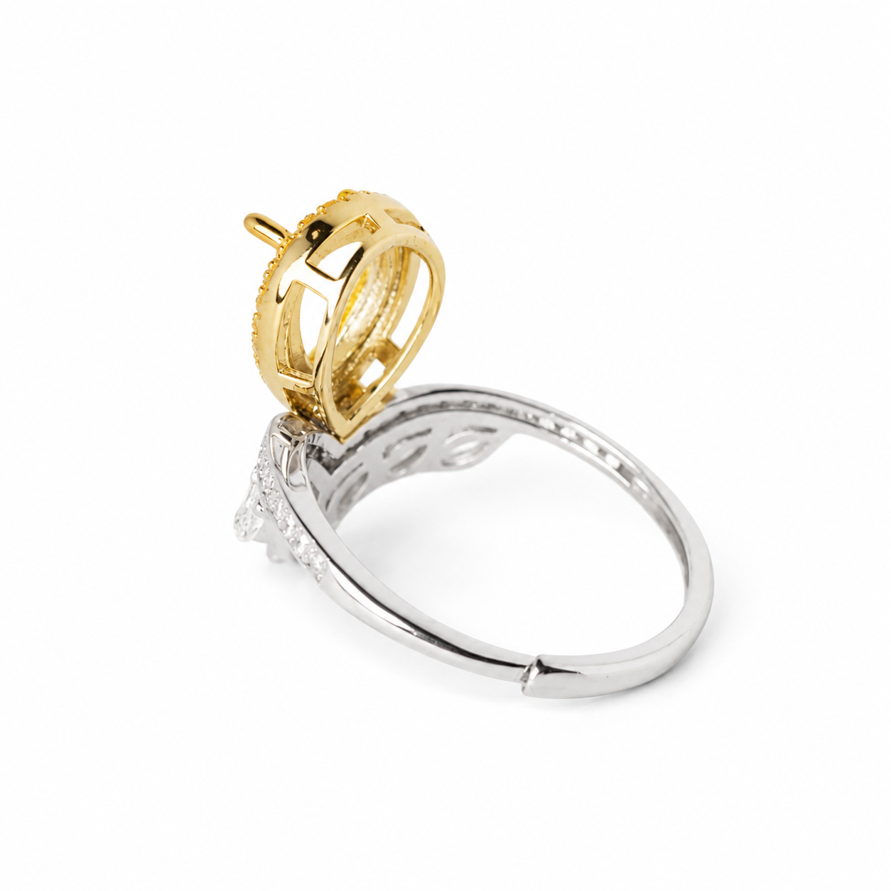 Luxury Two-Tone Ring Blank for Pear Gemstones