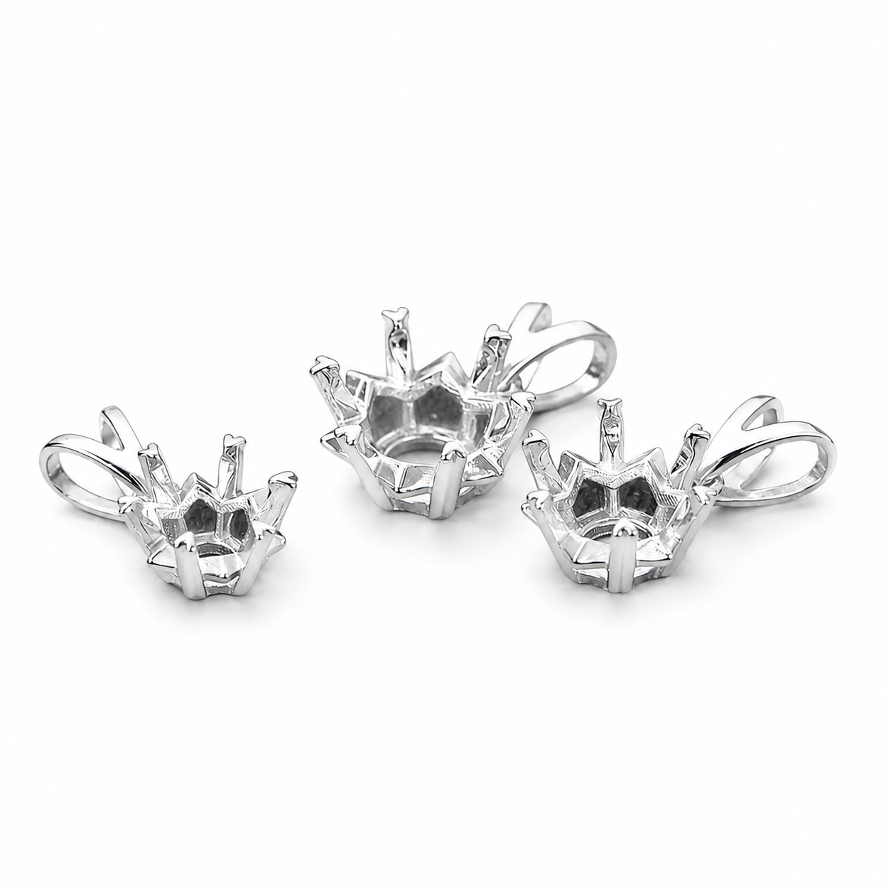 Front View of Snowflake Pendant Setting in S925 Sterling Silver