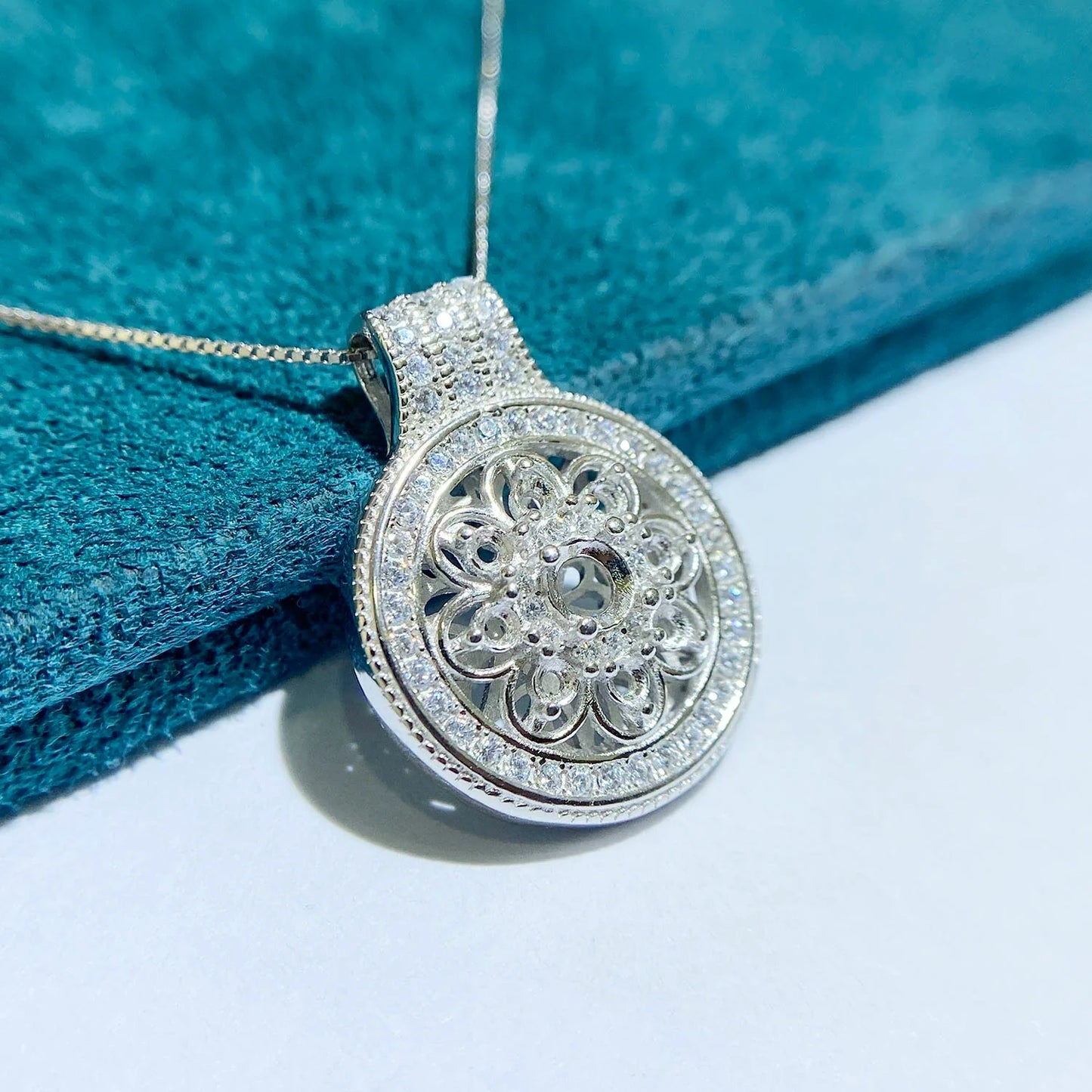 2×2 mm / 4×4 mm S925 Sterling Silver Pendant Setting, Unset, For Women