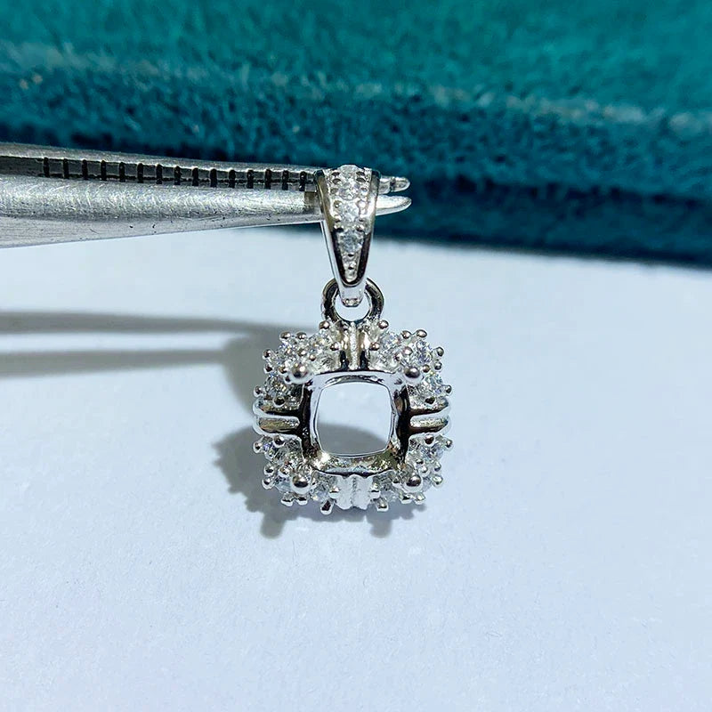 Cushion 5×5 mm S925 Sterling Silver, 18K Gold Plated Ring Setting, Unset